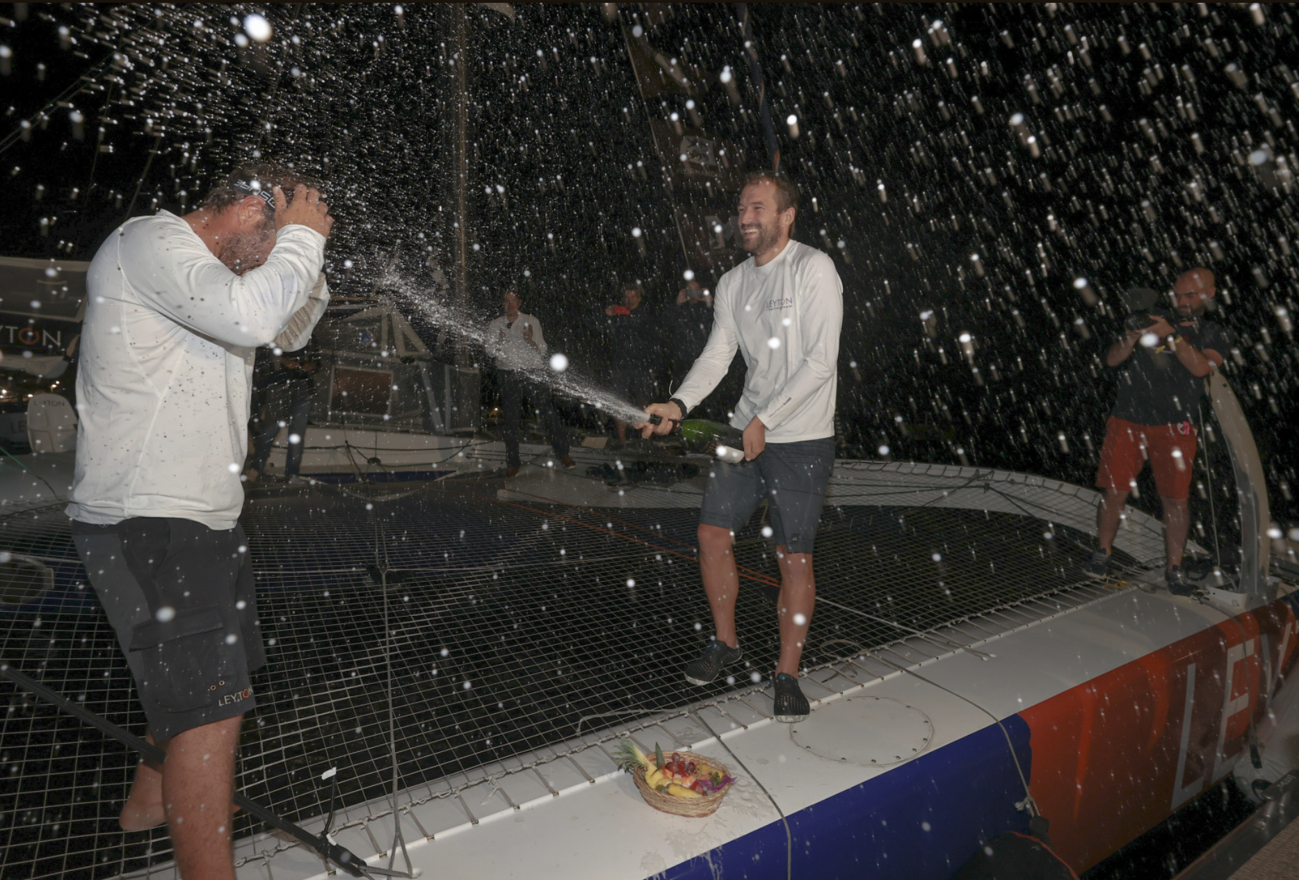 Première arrivée de nos néo-Aquitains sur la Transat Jacques Vabre : Aymeric CHAPPELLIER (La Rochelle Nautique) et Sam GOODCHILD sur Leyton en Ocean Fifty