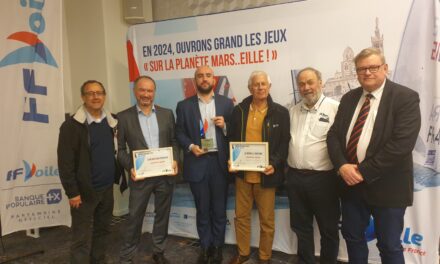 La Fédération Française de Voile honore ses clubs lors de son Assemblée Générale à Paris