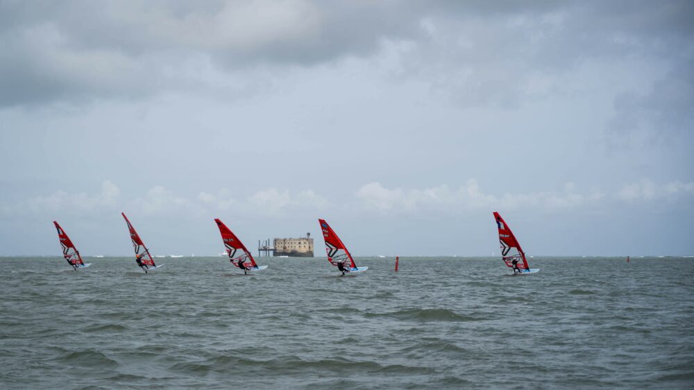 INSCRIPTION STAGE REGIONAL BOYARDVILLE : WINDSURF, WINDFOIL, WING